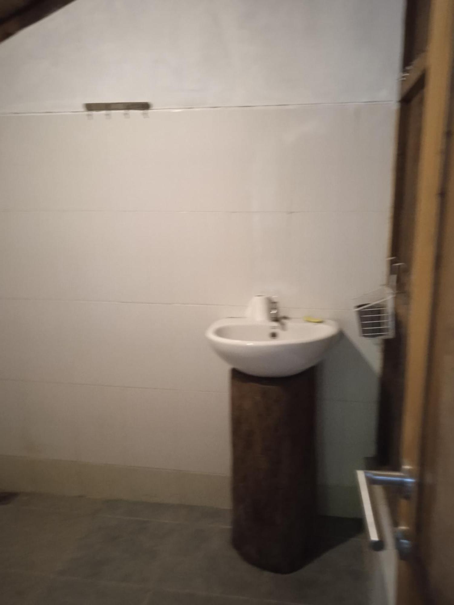 Kayu Tua Villa Uluwatu Rum bild