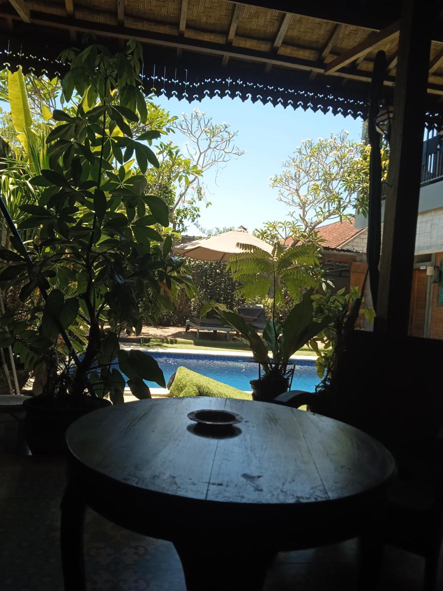Kayu Tua Villa Uluwatu Rum bild