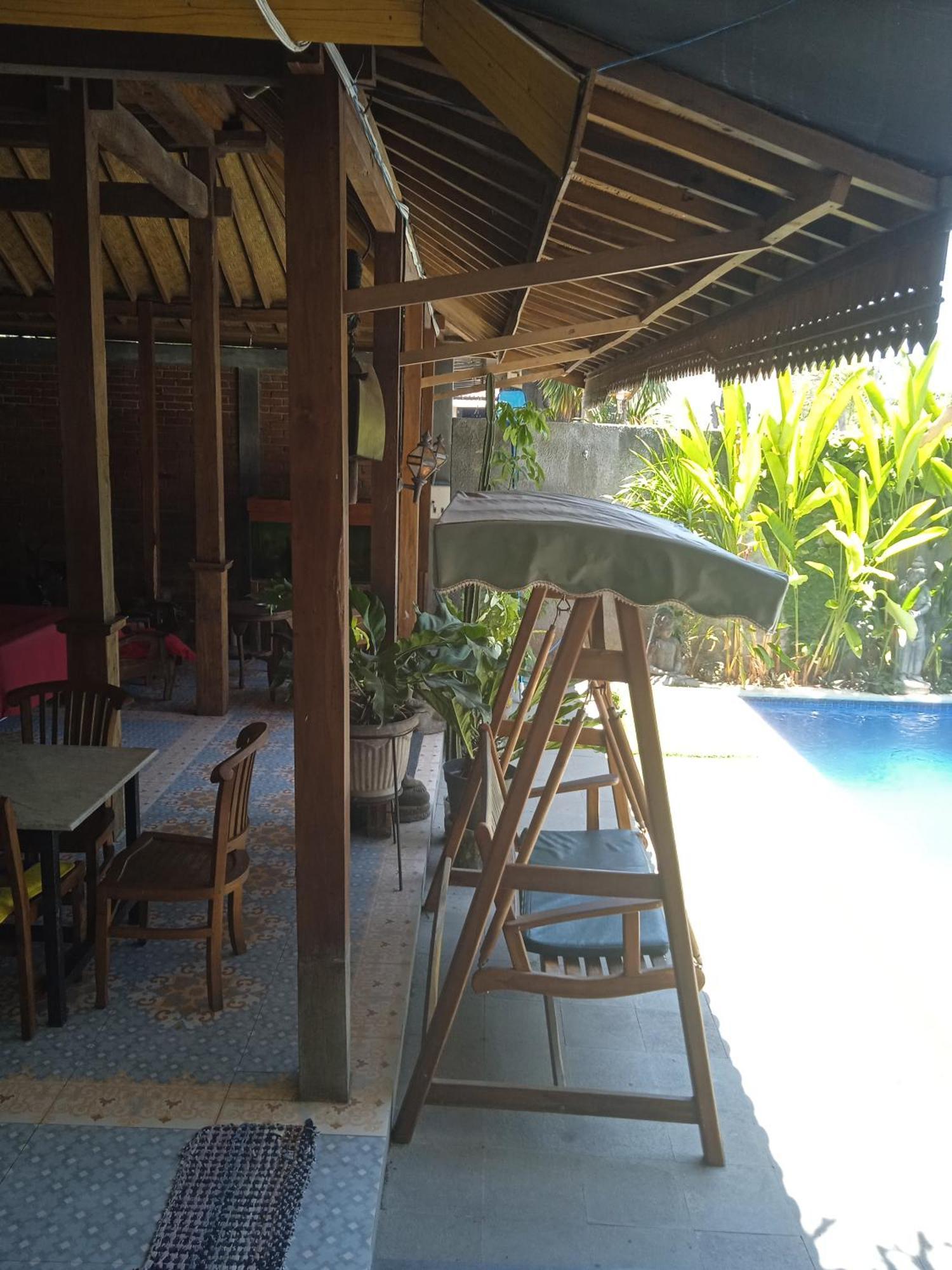 Kayu Tua Villa Uluwatu Rum bild